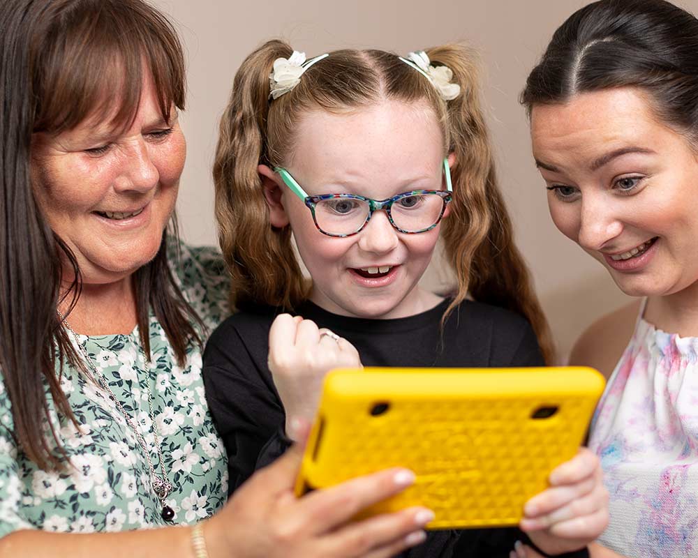 When is the best time for a kids first tablet - Pebble Gear UK